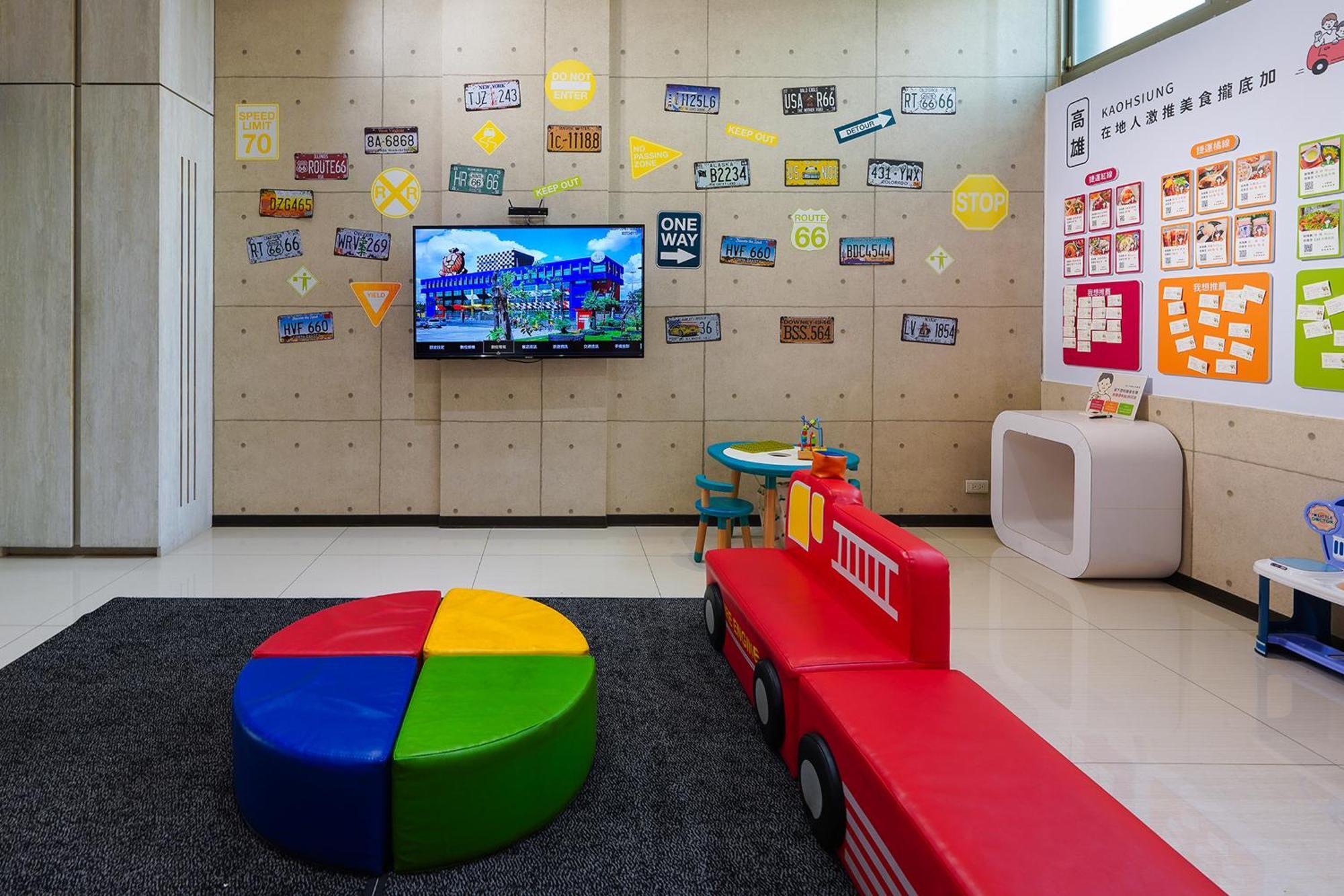 Holiday Garden Hotel Skm Park Kaohsiung Zewnętrze zdjęcie