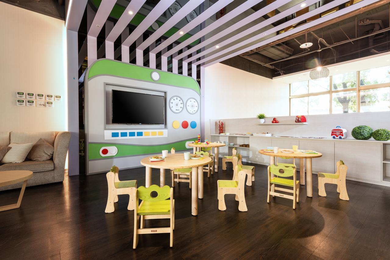 Holiday Garden Hotel Skm Park Kaohsiung Zewnętrze zdjęcie